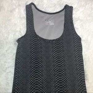 NWT!!!  Under Armour snakeskin fitted tank
